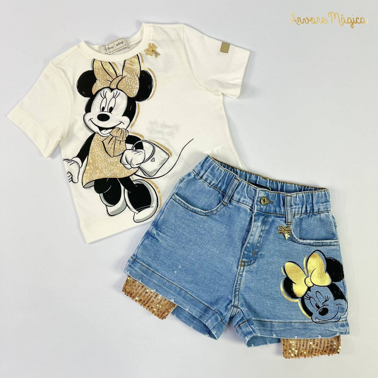 Conjunto Infantil Blusa Minnie & Margarida Short Jeans Animê