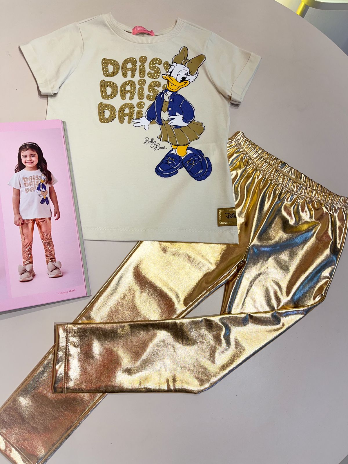 Conjunto Infantil Daisy Metalizada Momi