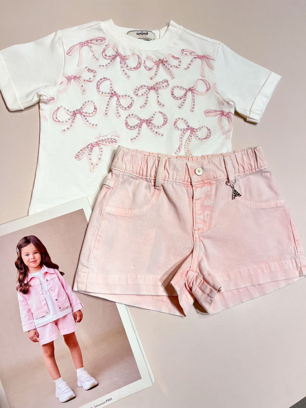 Conjunto Infantil Blusa Laços e Short Rosa Animê
