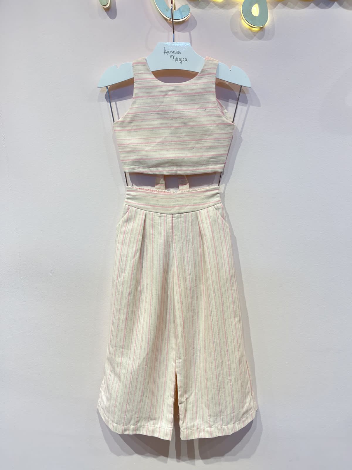 Conjunto Infantil Málagah Blusa Cropped e Calça Zaya Listras Rosinha