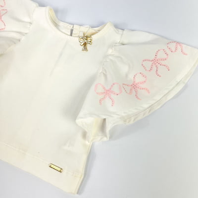 Conjunto Infantil Blusa & Saia Tule Rosa Laços Paetês Animê