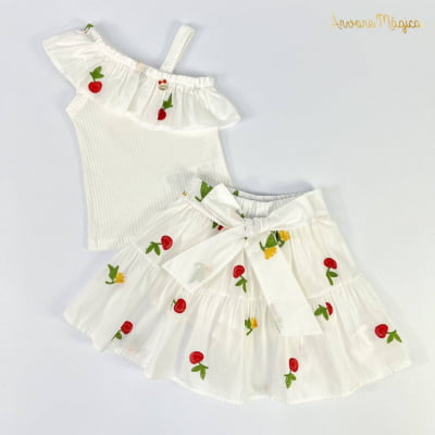 Conjunto Infantil Momi Flores & Cerejas Bordadas