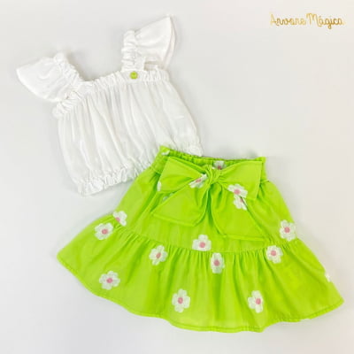 Conjunto Infantil Momi Cropped Branco & Saia Verde Flores Bordadas 