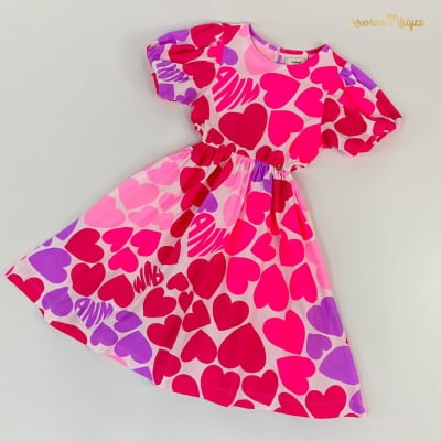 Vestido Infantil Animê Corações